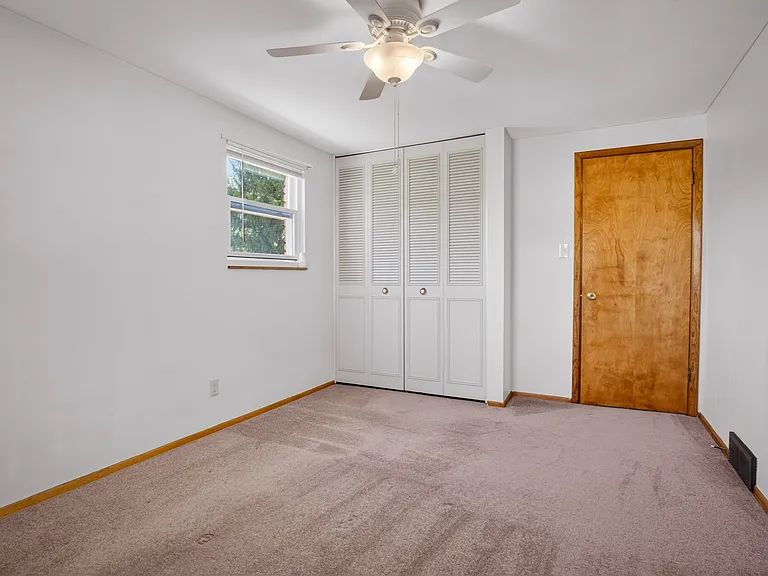 4304 Paradise Dr — Photo 11