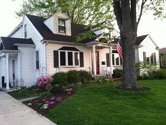 3rd image of 309 W Potomac Ave