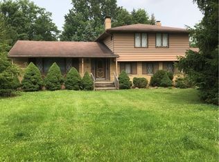 6507 Elmwood Ave, Independence, OH