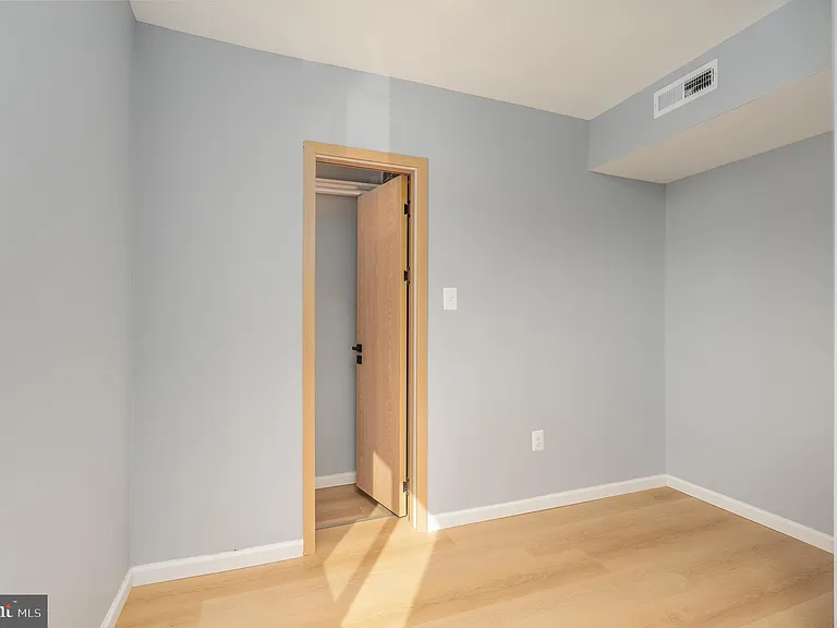 4936 Nash St NE #9 — Photo 11
