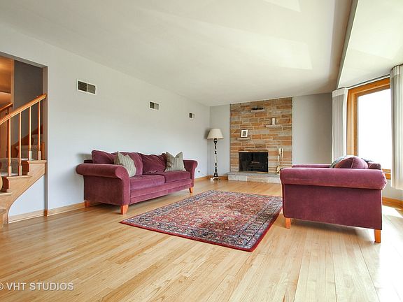 2nd image of 6831 N Lowell Ave