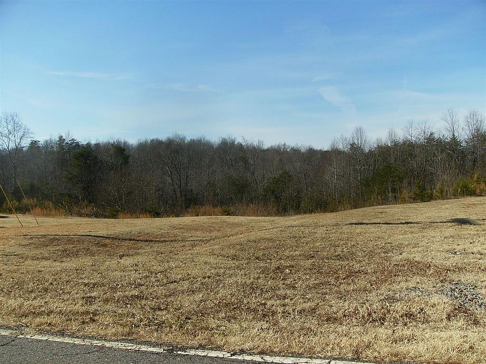 2nd image of 1186 Smith Rd