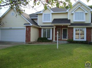 3500 SW Wanamaker Ct, Topeka, KS 66614