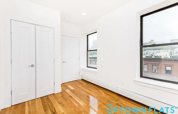 Rented by Uptown Flats LLC | media 16