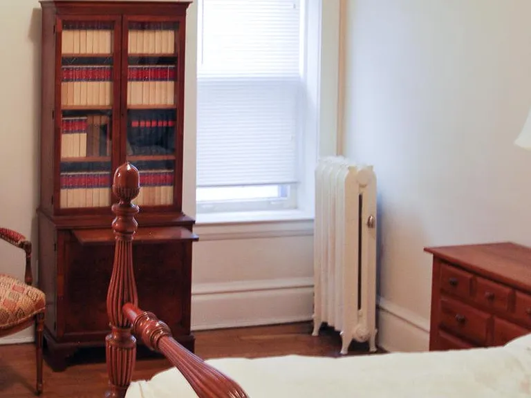 2449 Overlook Rd #2 — Photo 16