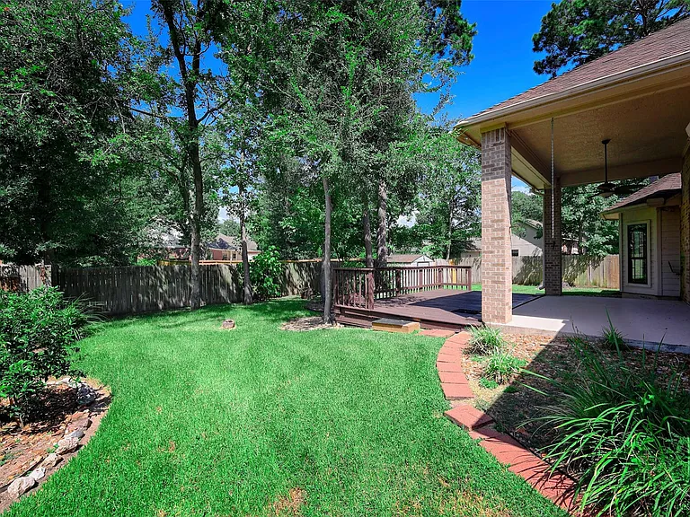 12460 Lyra Dr — Photo 28