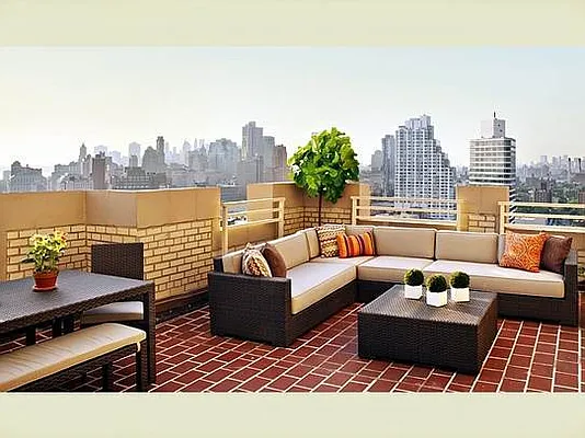 Sold by Corcoran | media 42