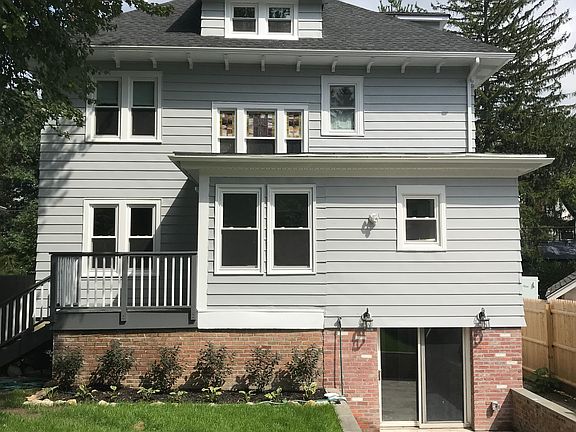 5th image of 43 Howard Ave