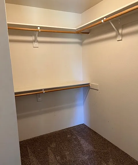 walk in closet