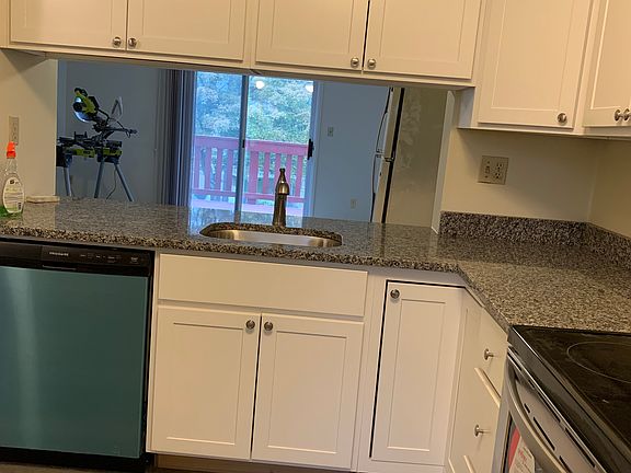 2nd image of 3523 Washington Pike