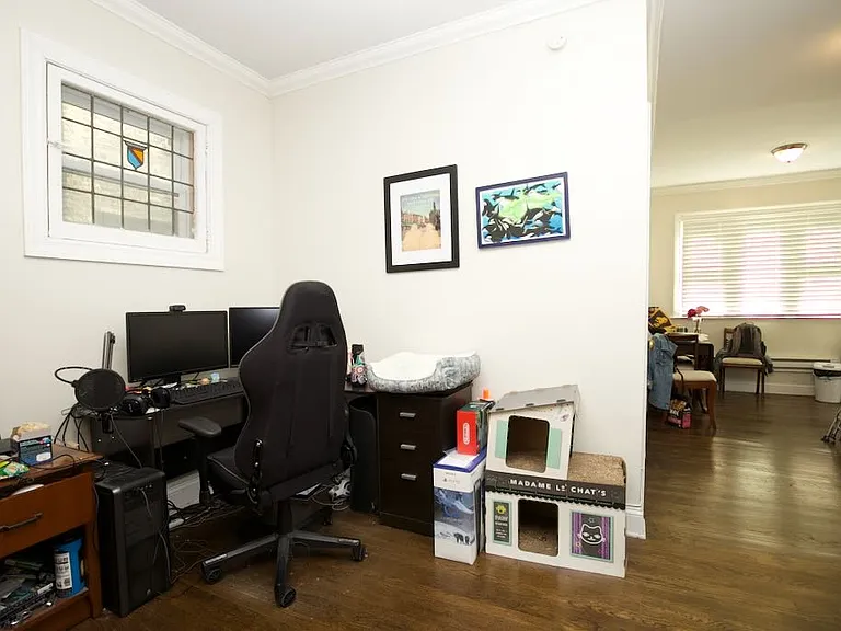 1130 Maple Ave #2 — Photo 11