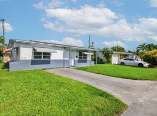 2333 NW 82nd Way, Sunrise, FL 33322