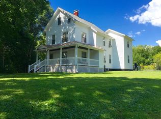 55 Colrain St, Greenfield, MA 01301