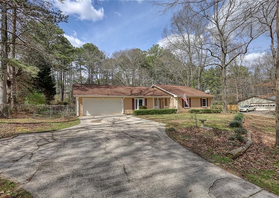 1st image of 4275 Village Green Cir W