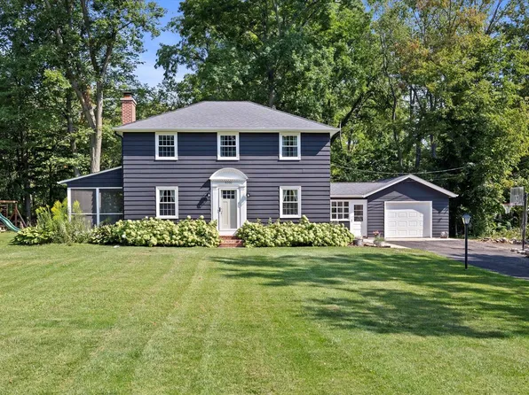 9300 West Forest Park DRIVE, Hales Corners, WI 53130