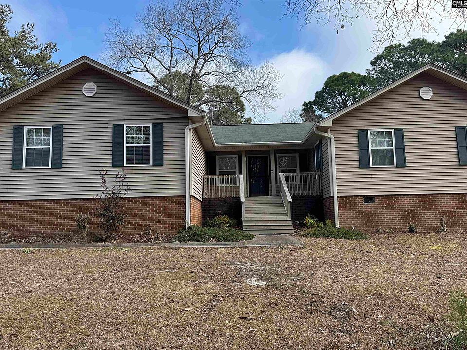 1st image of 212 Briarcliffe E