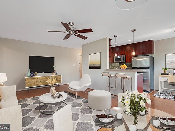 4th image of 4803 Wellington Dr APT 203