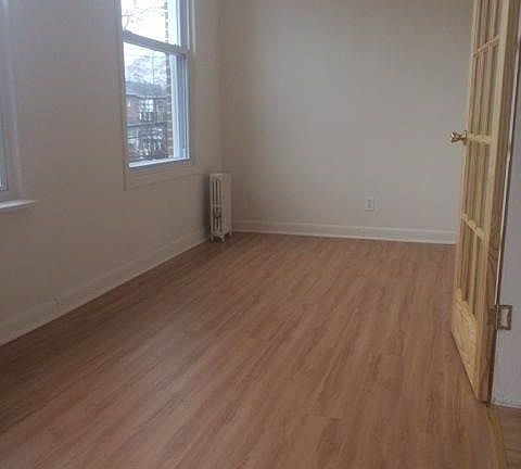 3rd image of 2801 Ford St #2