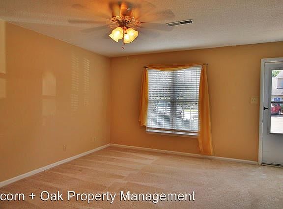 2nd image of 2619 Camellia Dr