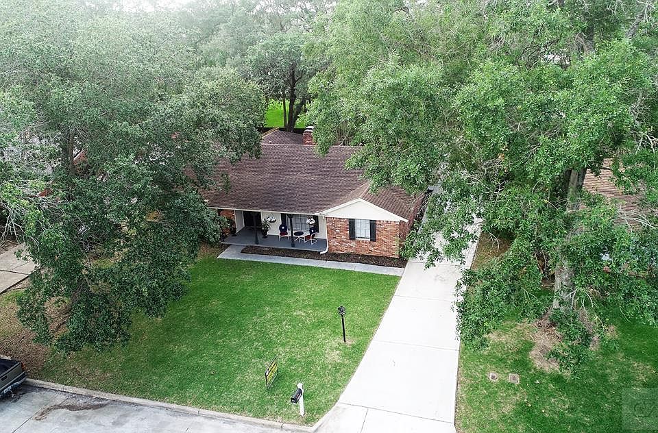 1st image of 4906 Live Oak Dr
