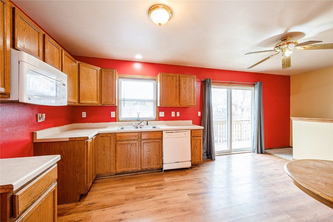 Cedar Rapids, IA 52401