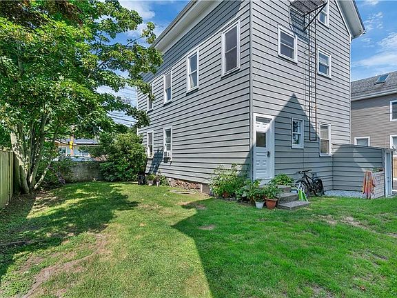 5th image of 24 Pond Ave
