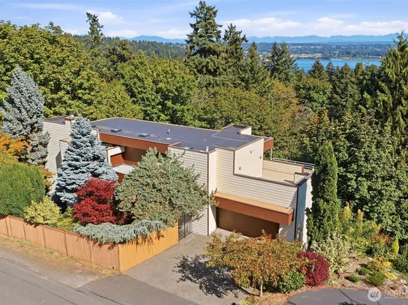 16328 35th Avenue NE, Lake Forest Park, WA 98155