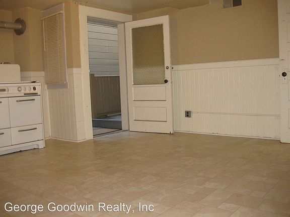 3rd image of 1680 Union St #1680A