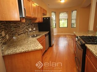 3148 N Honore St #2S, Chicago, IL 60657