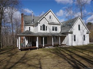 10 Gavin Dr, Columbia, CT 06237