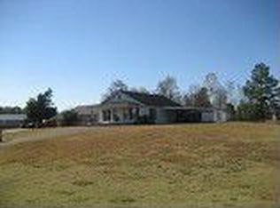 Main St W, Adamsville, TN 38310