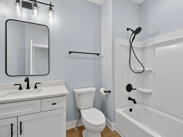 2437 Guilford Ave — Photo 20