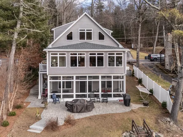 183 Mills Shore Road, Hampstead, NH 03841