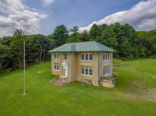 59 Academy Aly, Brownsburg, VA 24415