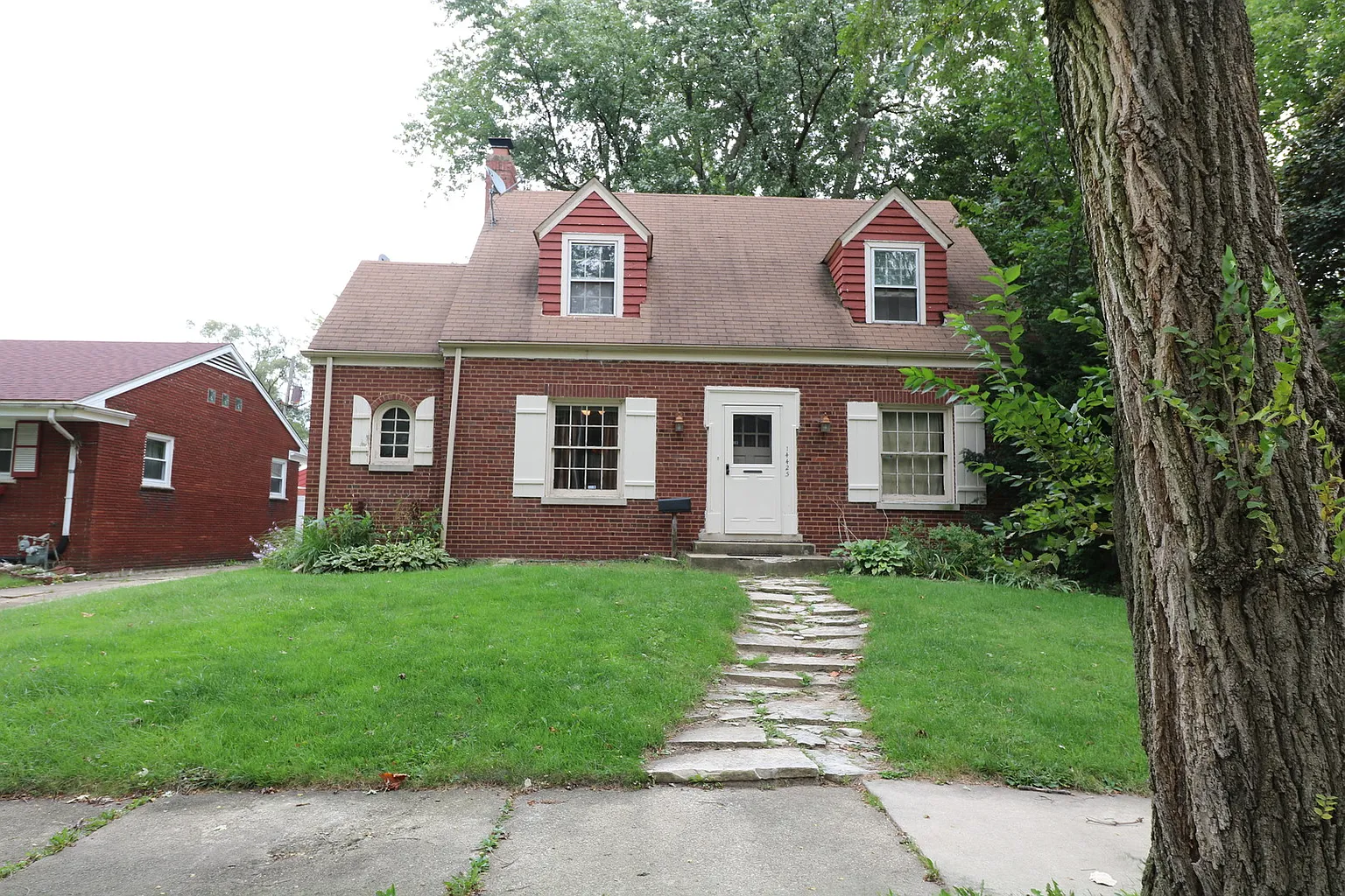 14425 S Wabash Ave photo 1