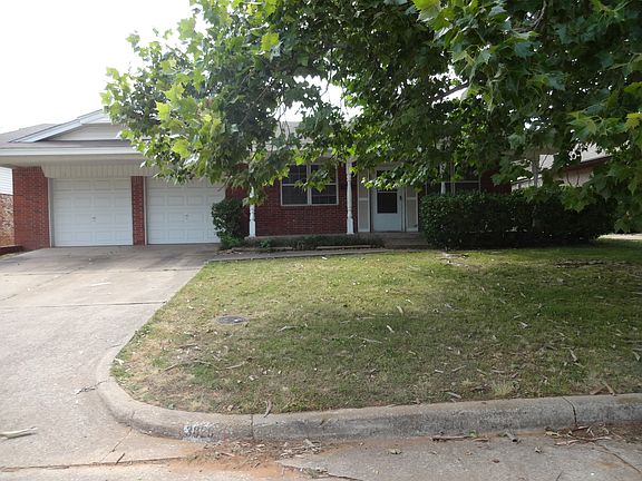 3rd image of 3828 N Bella Vista Dr