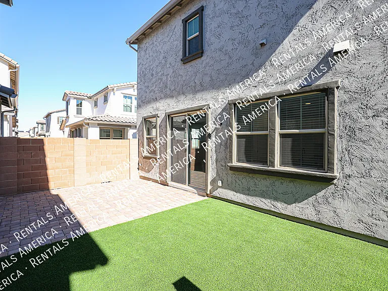 25196 N 142nd Dr — Photo 27