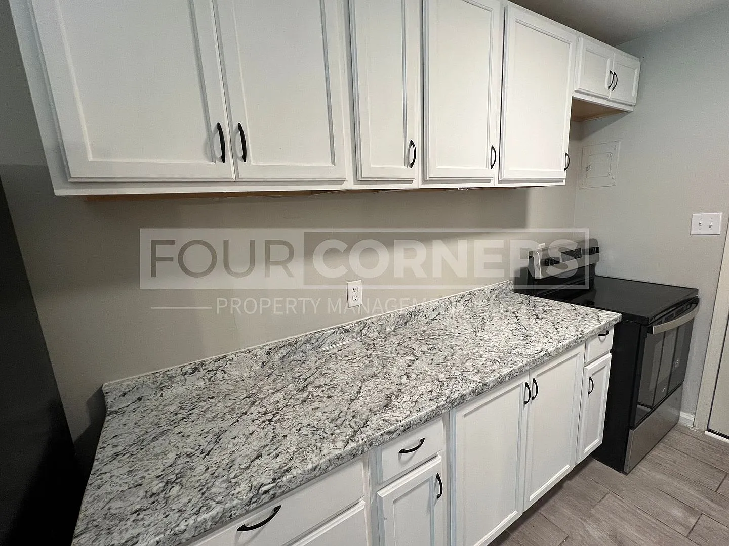 3814 Mosby Dr — Photo 3