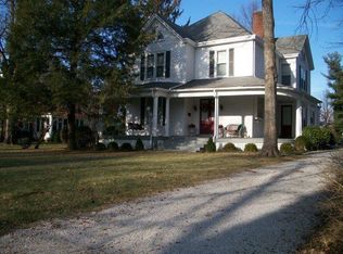 181 Elm St, Versailles, KY 40383