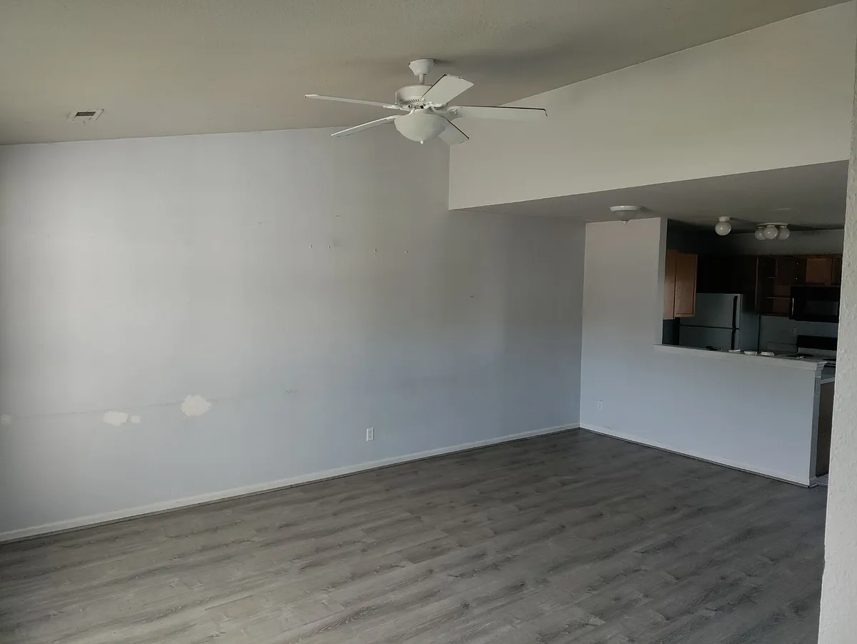 Building Photo - 1661 High Quest Cir