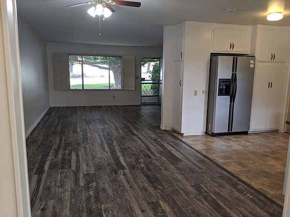3rd image of 905 La Bonita Dr