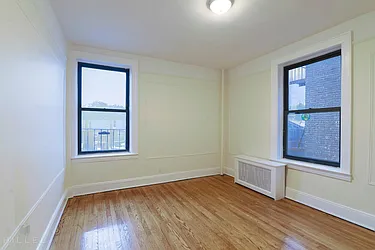 Rented by Hillel Realty Group