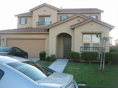1573 Topiary Dr photo 1
