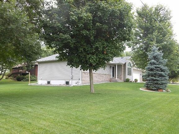 4th image of 1962 E Highview Dr