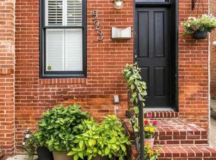 923 Baylis St, Baltimore, MD 21224