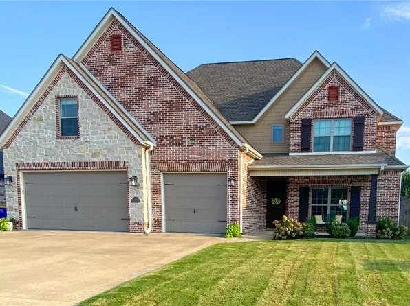 4116 Willowbend Dr, Rogers, AR 72758