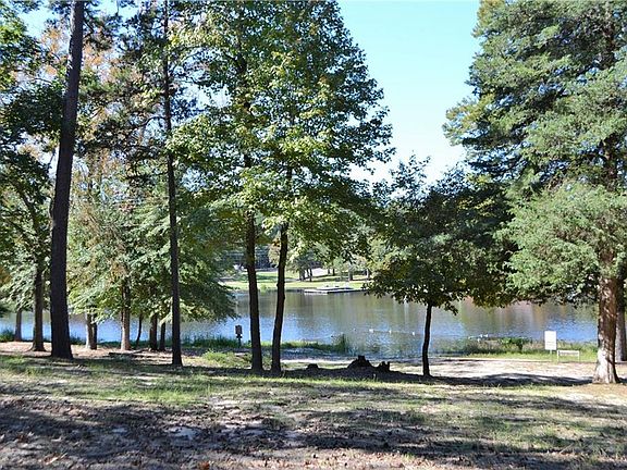 2nd image of 254 Holly Hill Cir Ste 215-D