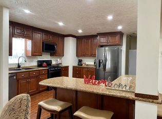 813 Alcazar St, Grants, NM 87020