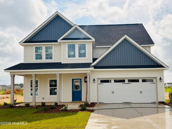 821 Tupelo Tree Drive, Hubert, NC 28539