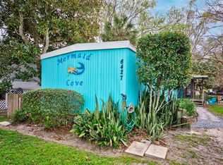 6427 W Richard Dr, Weeki Wachee, FL 34607